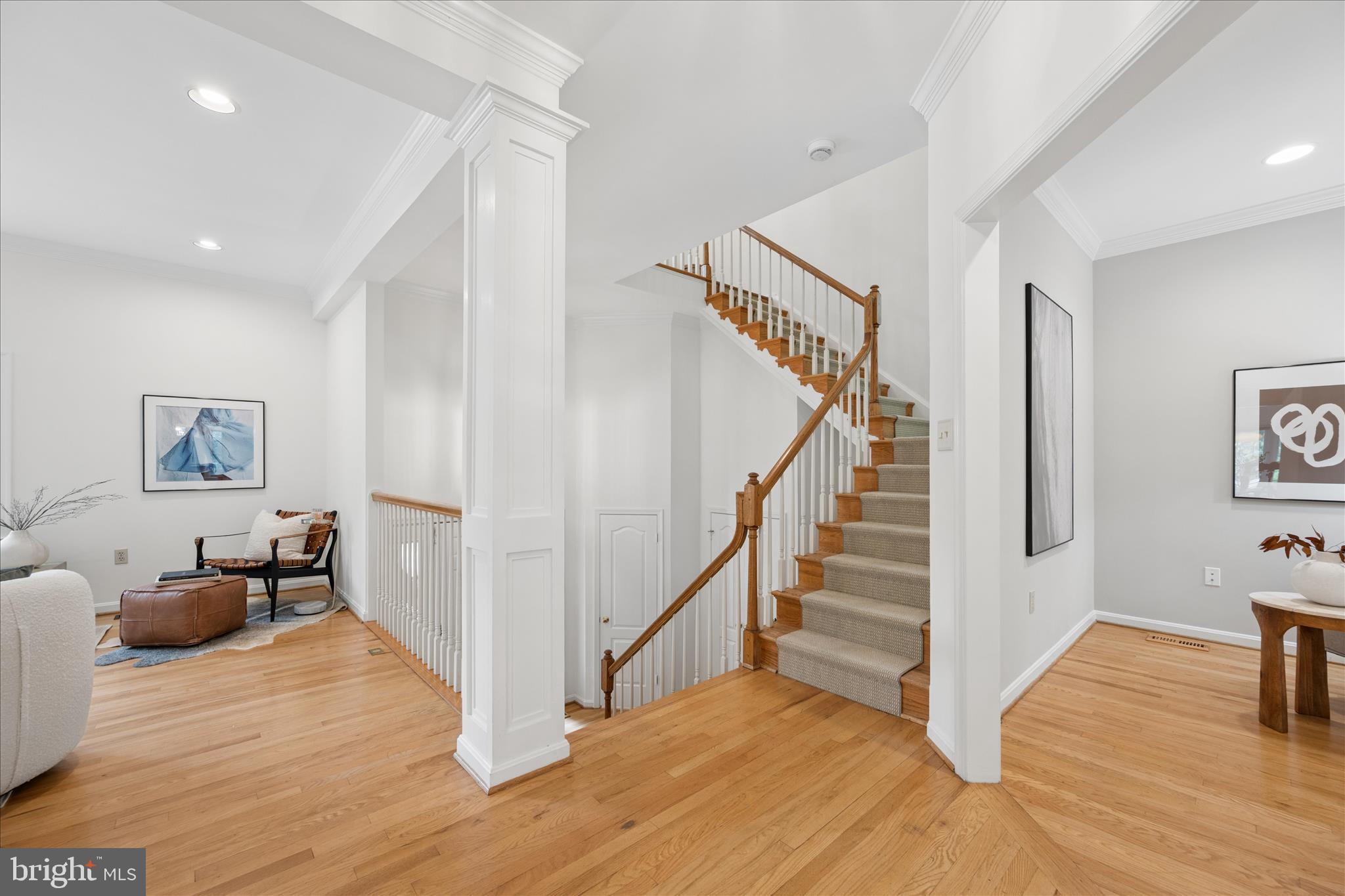 8900 Ellsworth Court Silver Spring, MD 20910 - Photo 39 of 86 Hall