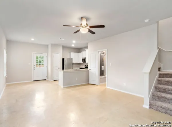 $1,450 | 7911 Dial Ike Drive, Unit 101, San Antonio, TX 78218