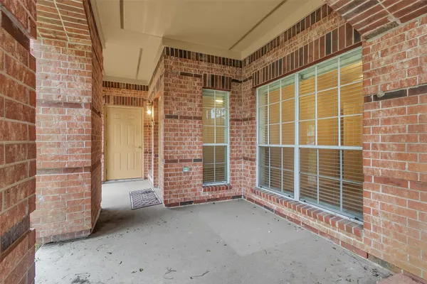 $199,900 | 2815 Kings Crossing Drive, Unit 102, Houston, TX 77345