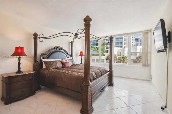 $4,300 | 3505 South Ocean Drive, Unit 212, Hollywood, FL 33019