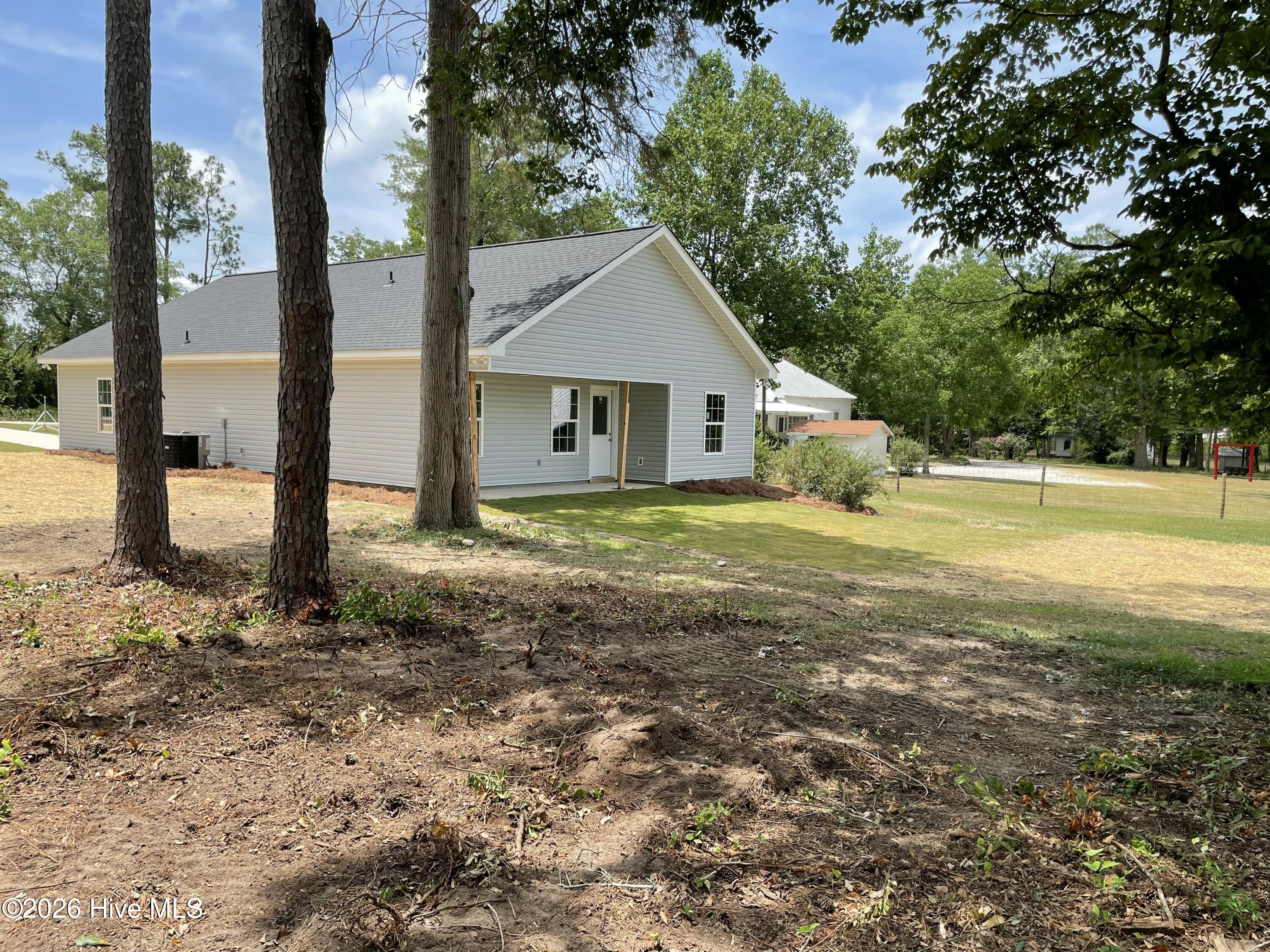 2725 Old Augusta Road Dearing, GA 30808 - Photo 4 of 28 Gallery Image 4