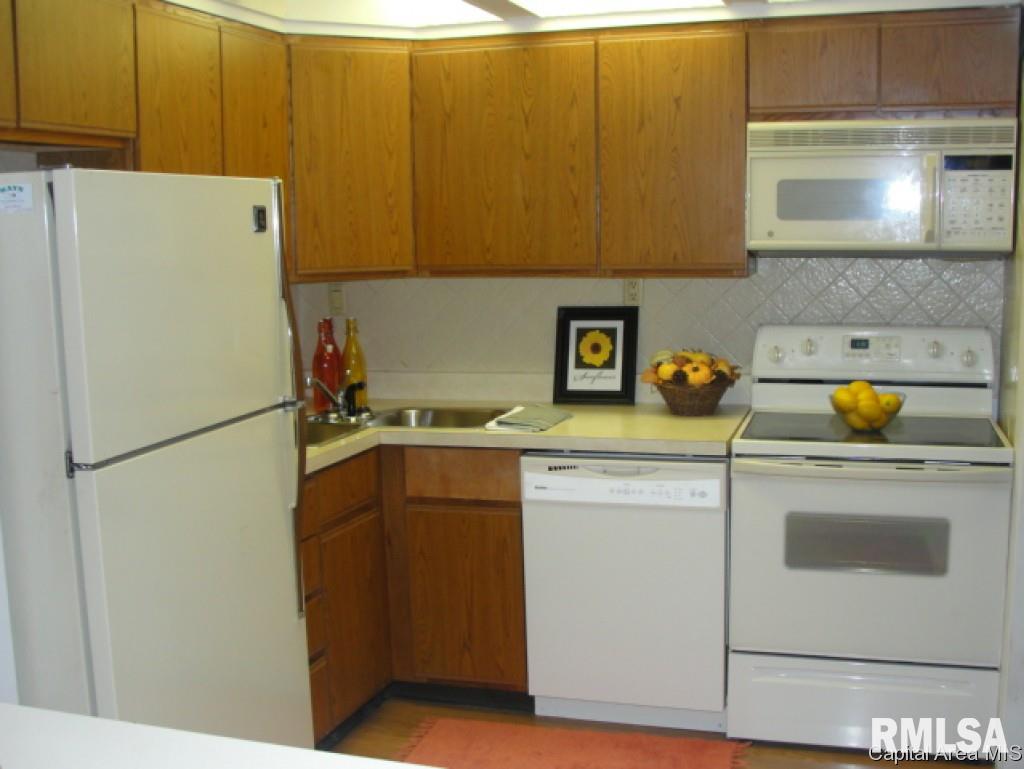 6600 South 6th Springfield, IL 62707 - Photo 5 of 16