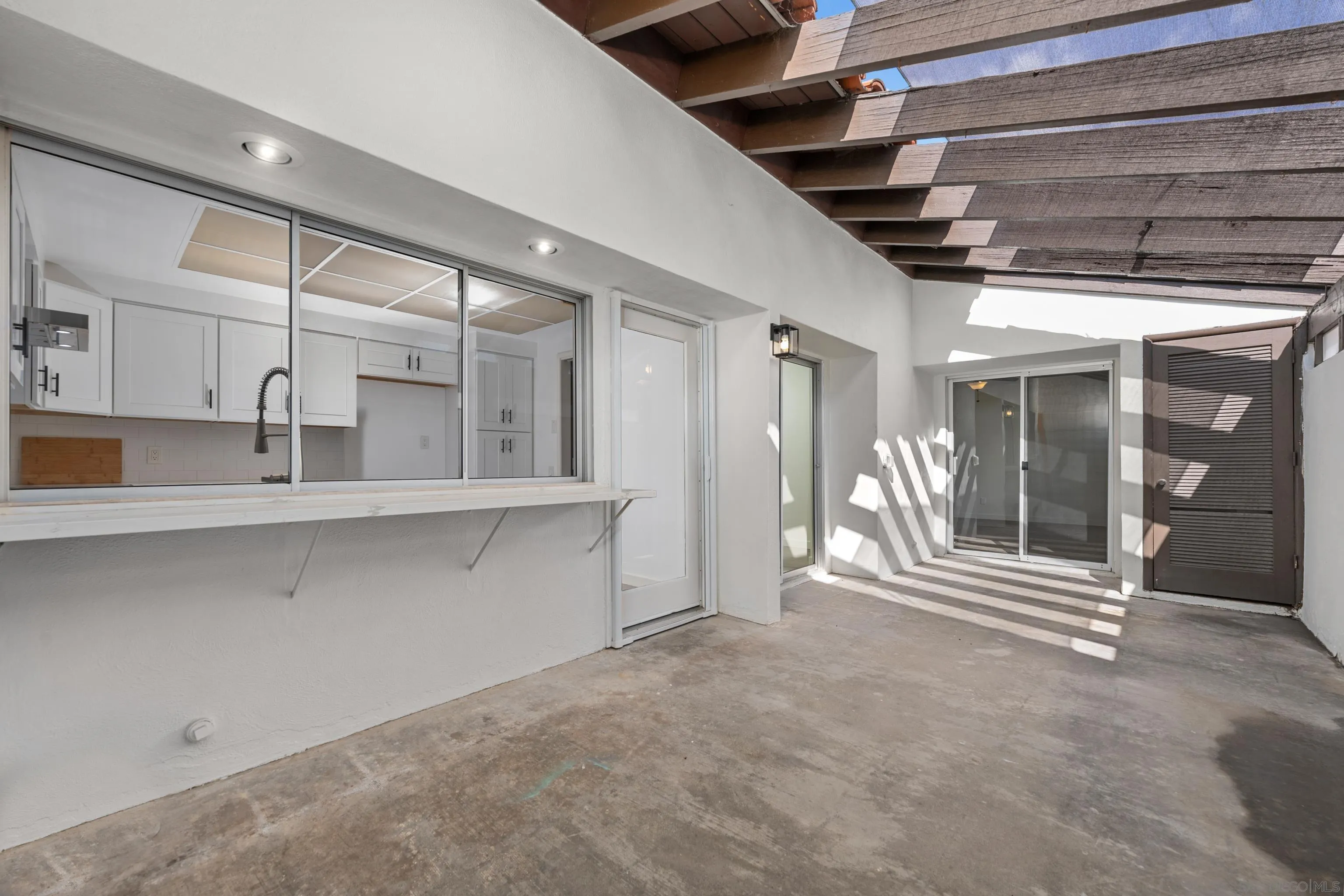 12180 Rancho Bernardo Road San Diego, CA 92128 - Photo 17 of 19 Gallery Image 17