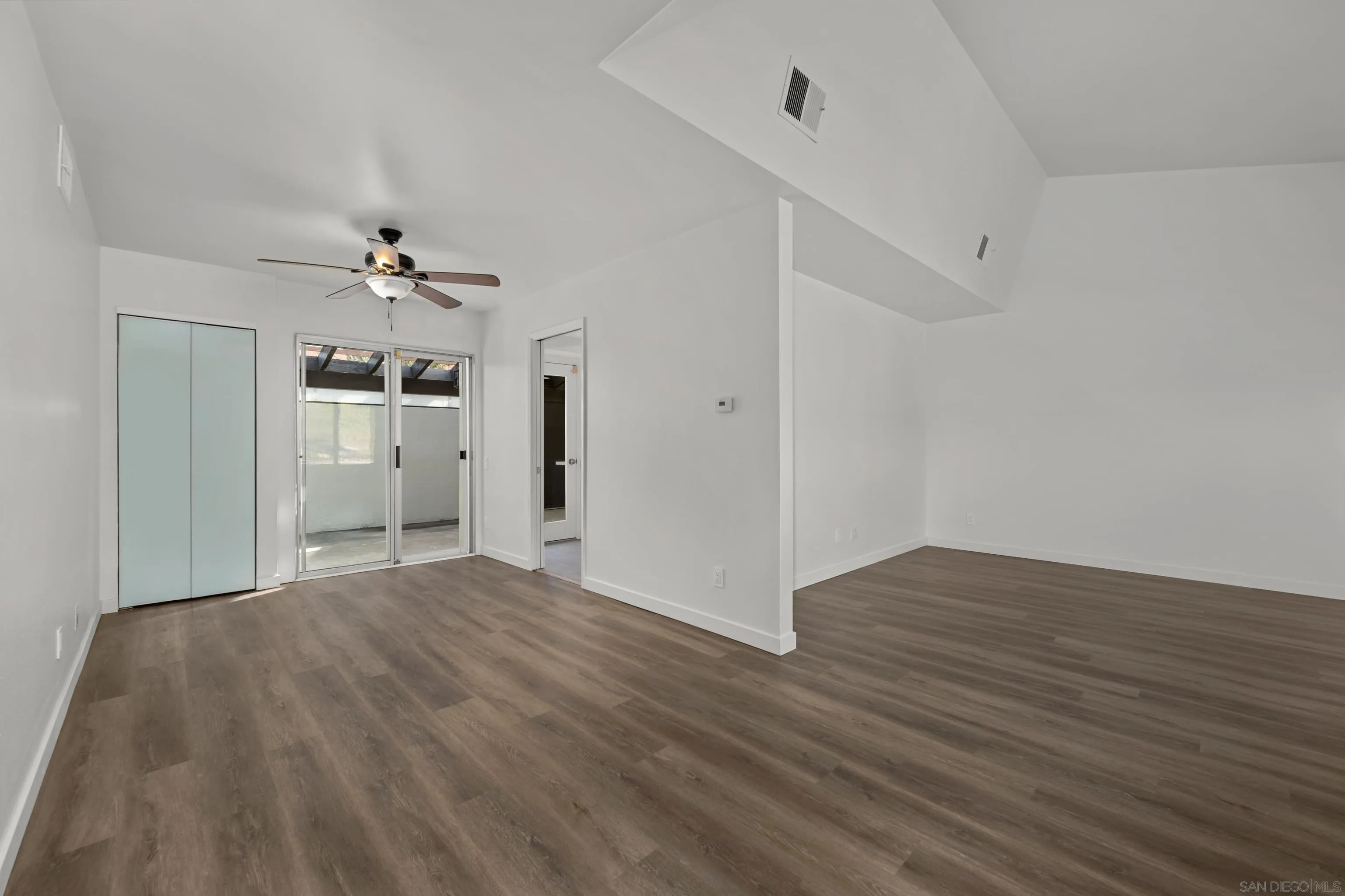12180 Rancho Bernardo Road San Diego, CA 92128 - Photo 4 of 19 Gallery Image 4