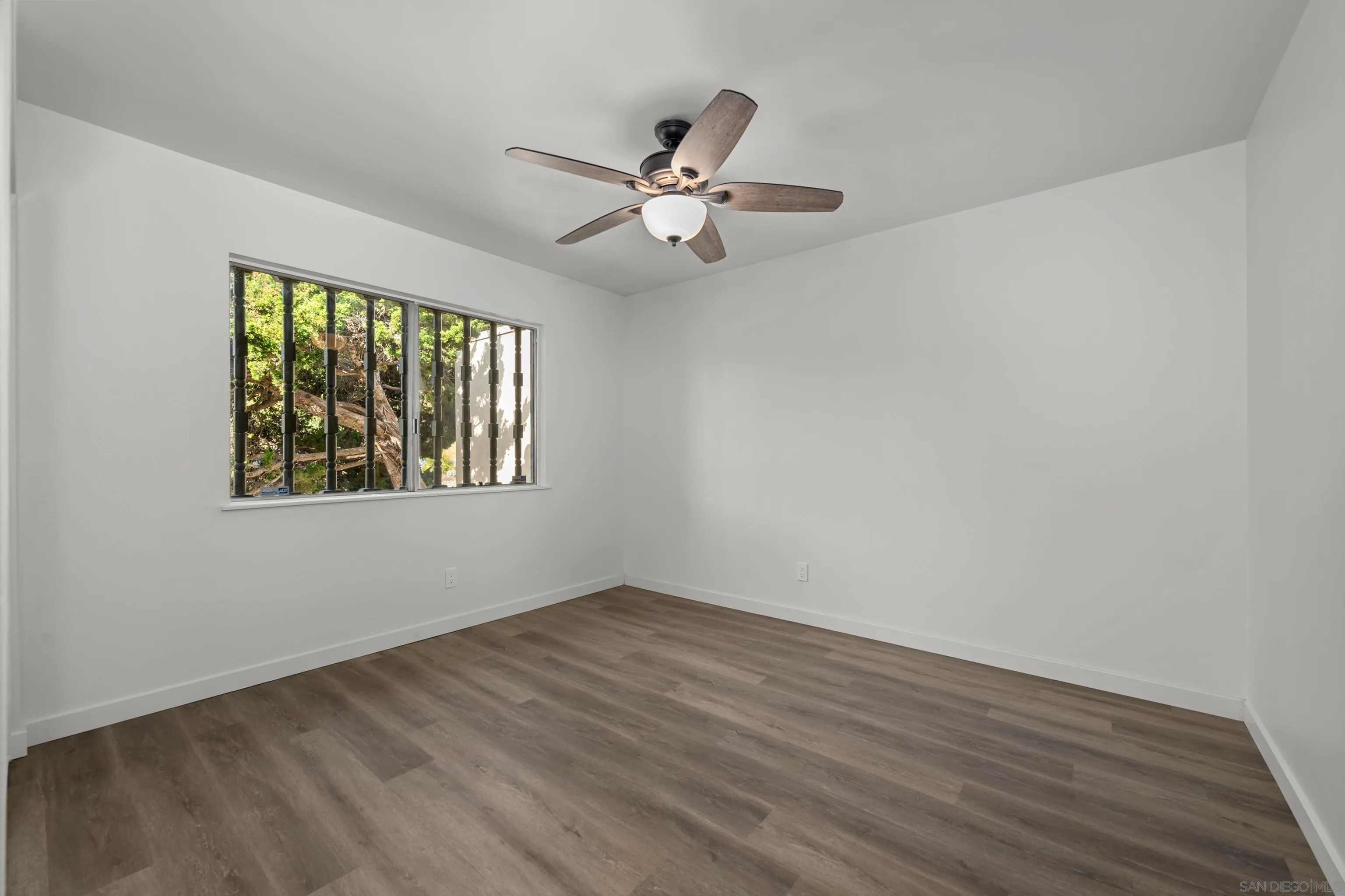 12180 Rancho Bernardo Road San Diego, CA 92128 - Photo 10 of 19 Gallery Image 10
