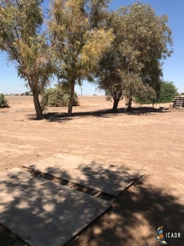 1555 Brockman Road El Centro, CA 92243 - Photo 6 of 23 Gallery Image 6