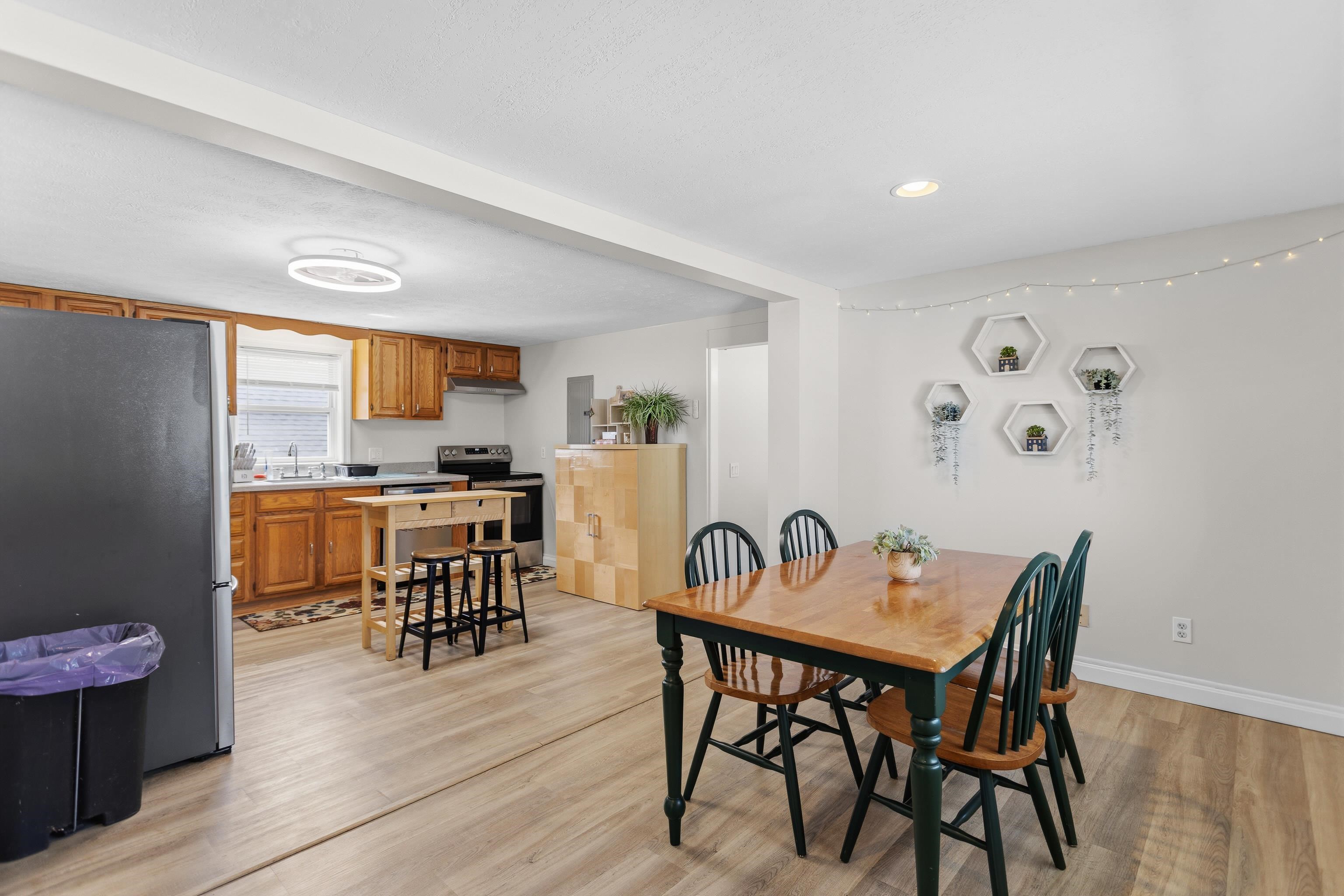 13 Clinton Street Concord, NH 03301 - Photo 24 of 58