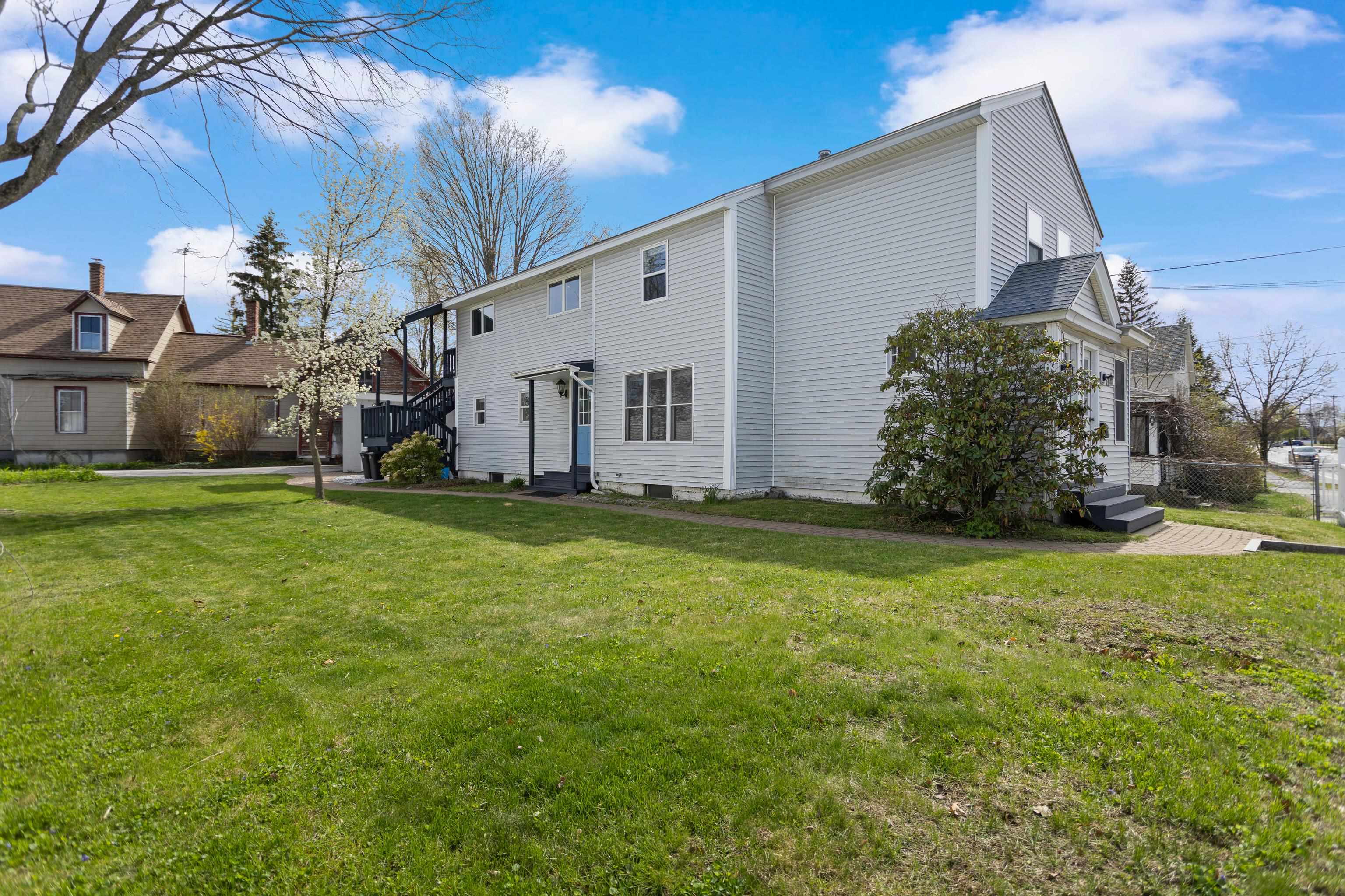13 Clinton Street Concord, NH 03301 - Photo 3 of 58