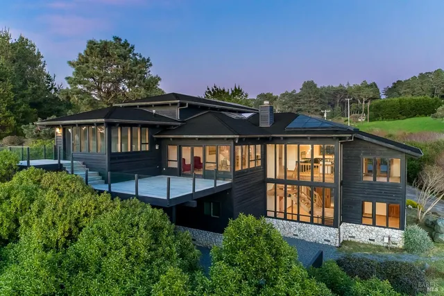 $2,499,000 | 45460 Indian Shoals Road, Mendocino, CA 95460