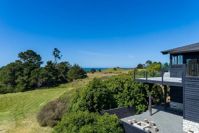 $2,499,000 | 45460 Indian Shoals Road, Mendocino, CA 95460