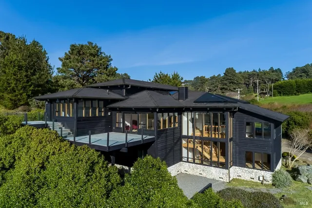 $2,499,000 | 45460 Indian Shoals Road, Mendocino, CA 95460