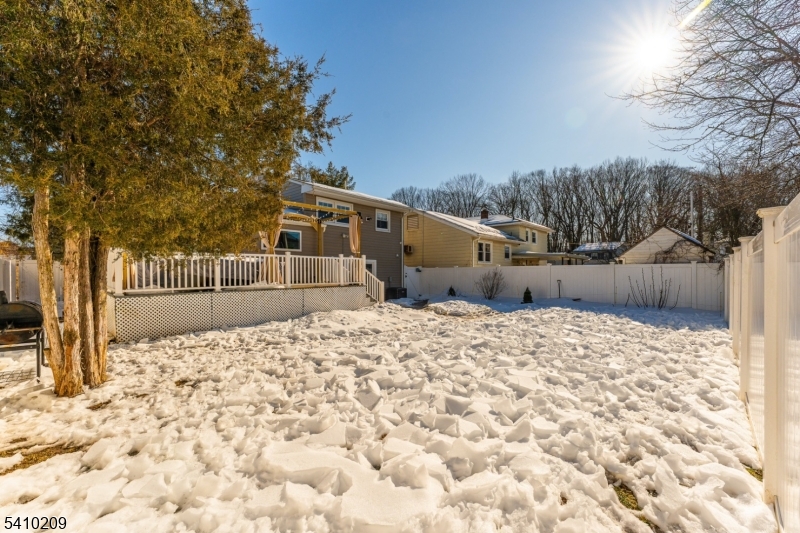 2853 Allen Avenue Union, NJ 07083 - Photo 22 of 28