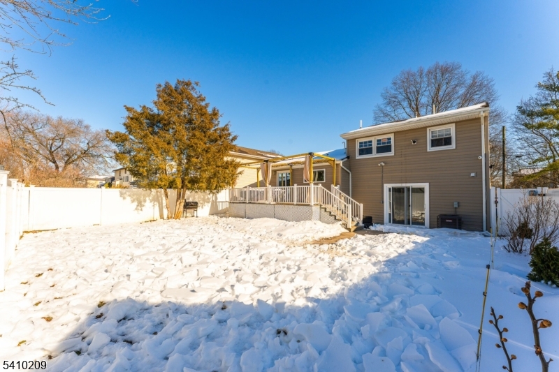 2853 Allen Avenue Union, NJ 07083 - Photo 23 of 28