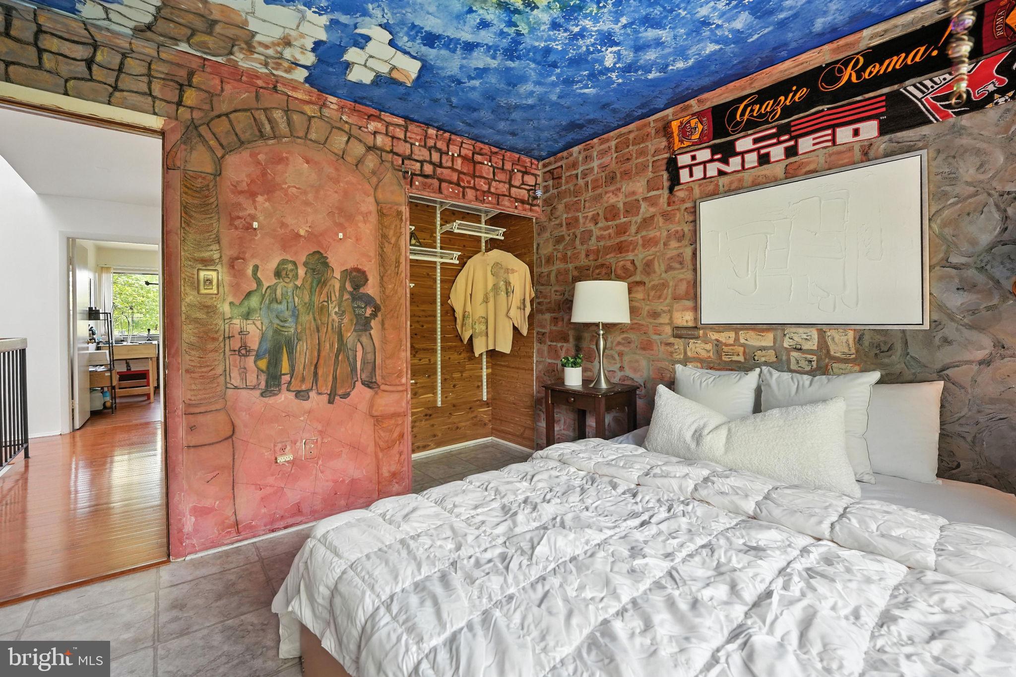 2151 Cabots Point Lane Reston, VA 20191 - Photo 39 of 71 a bedroom with a bed and a mirror