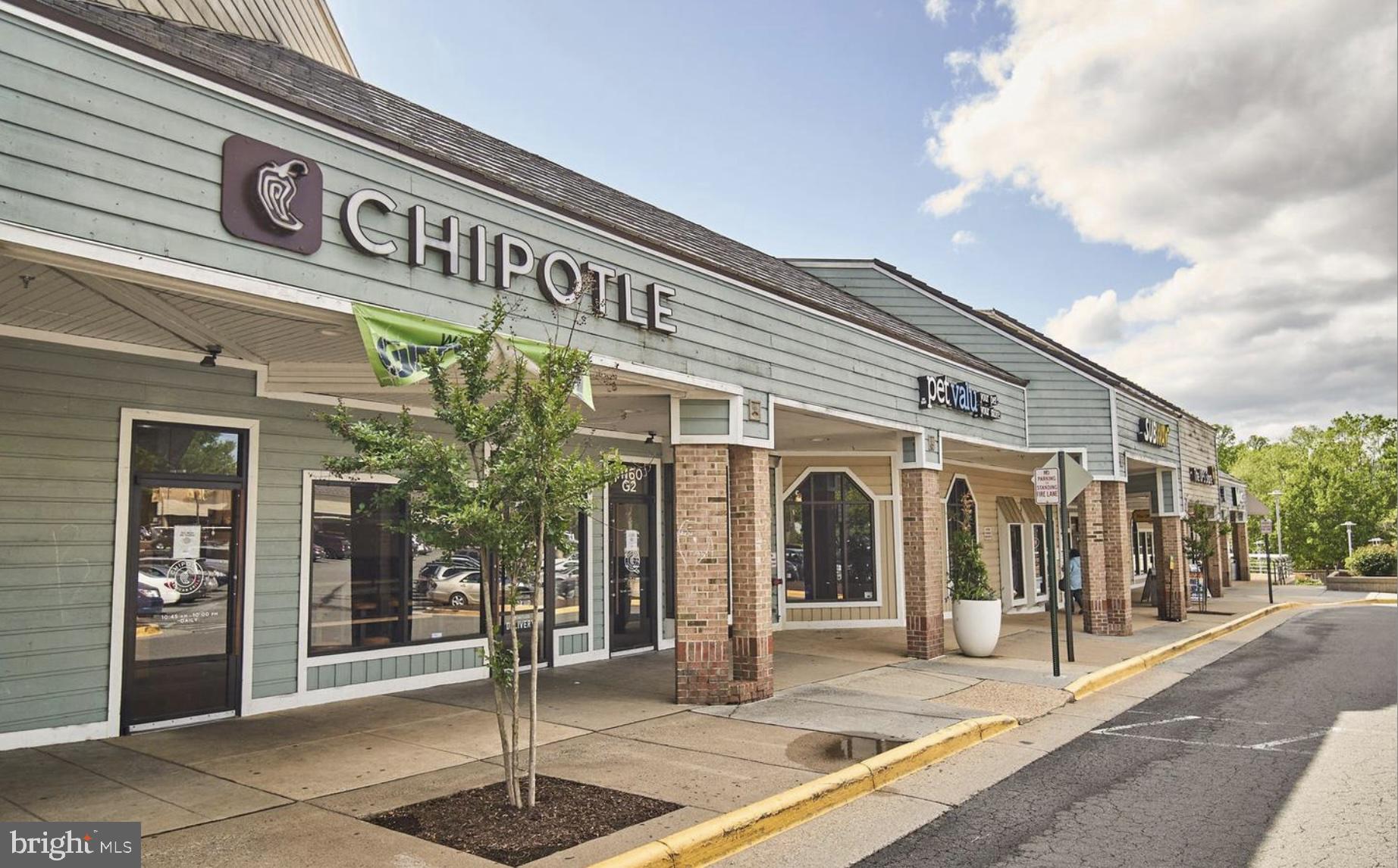 2151 Cabots Point Lane Reston, VA 20191 - Photo 55 of 71 South Lakes Shopping Center
