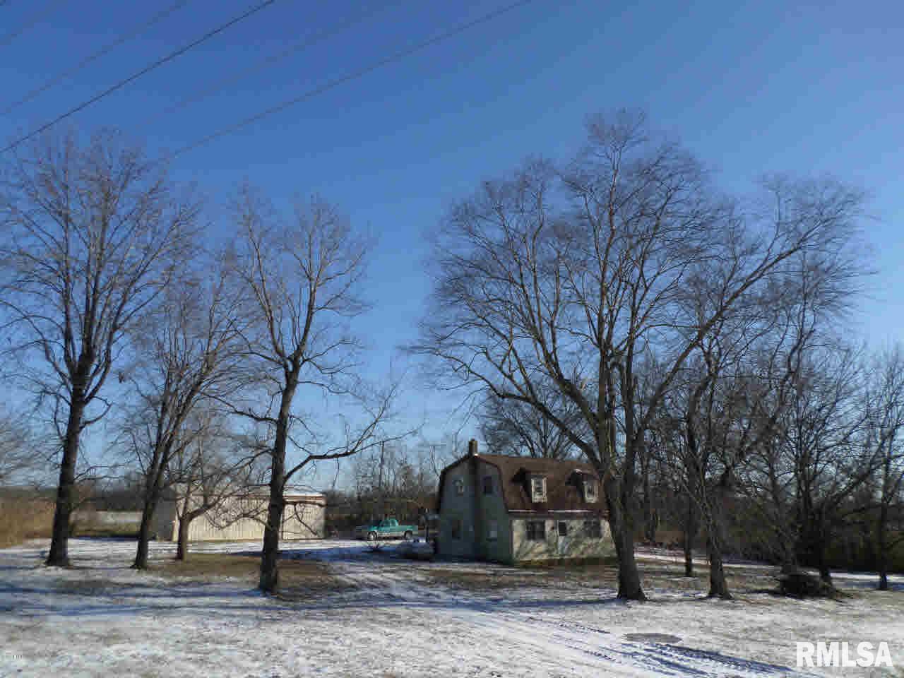 5218 Marvel Road Thompsonville, IL 62890 - Photo 4 of 38