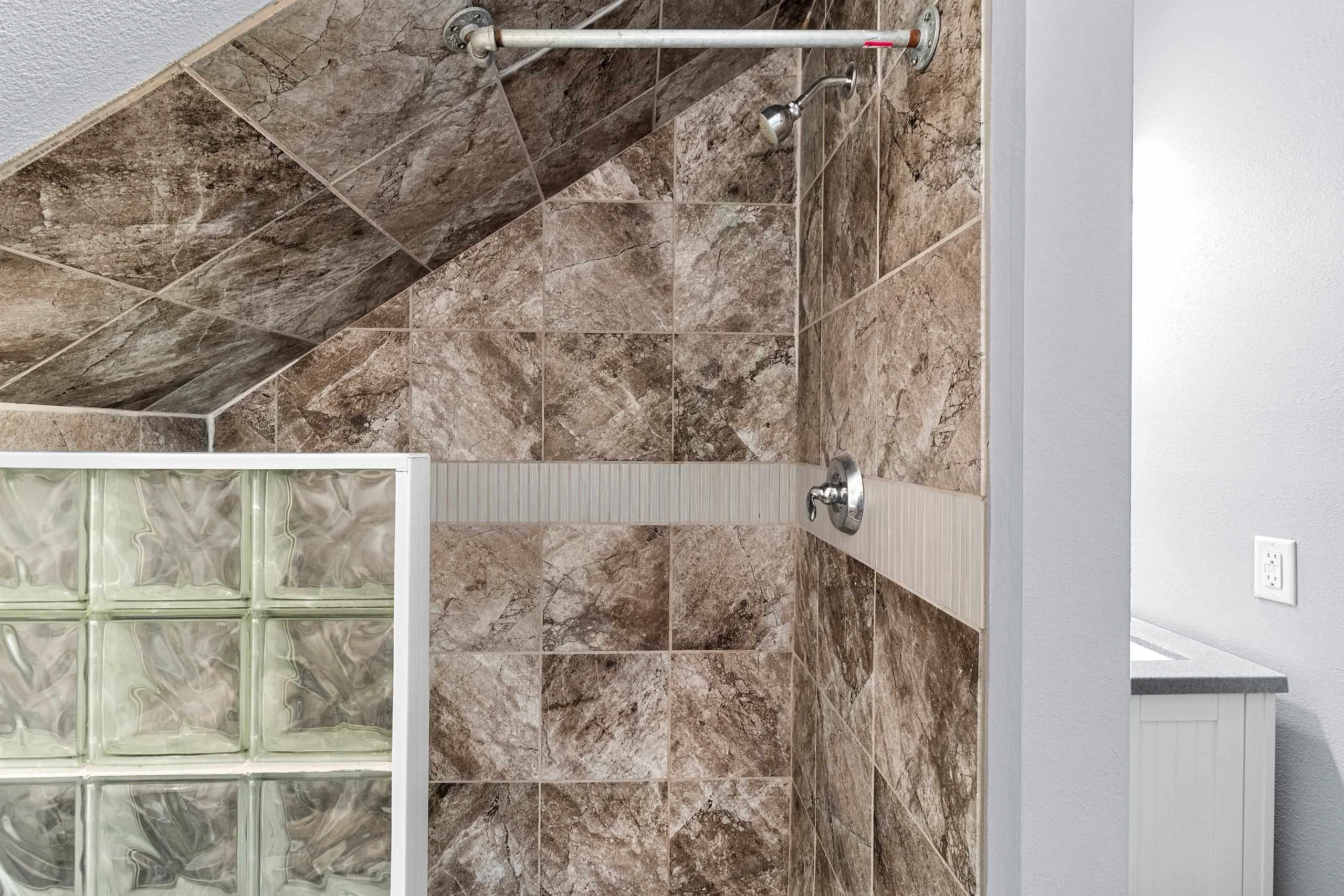 116 East Orange Street Appleton, WI 54915 - Photo 28 of 65