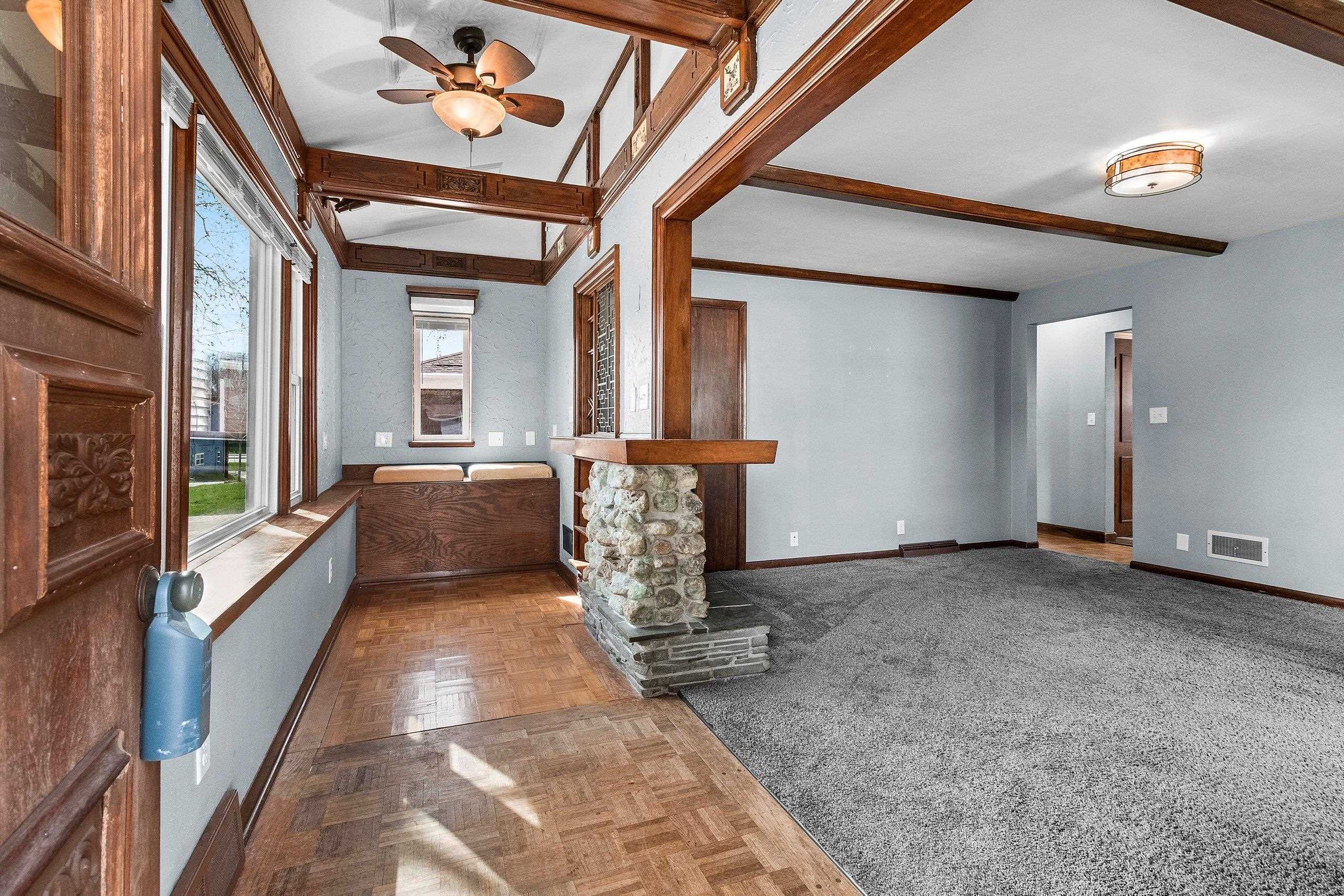 116 East Orange Street Appleton, WI 54915 - Photo 4 of 65