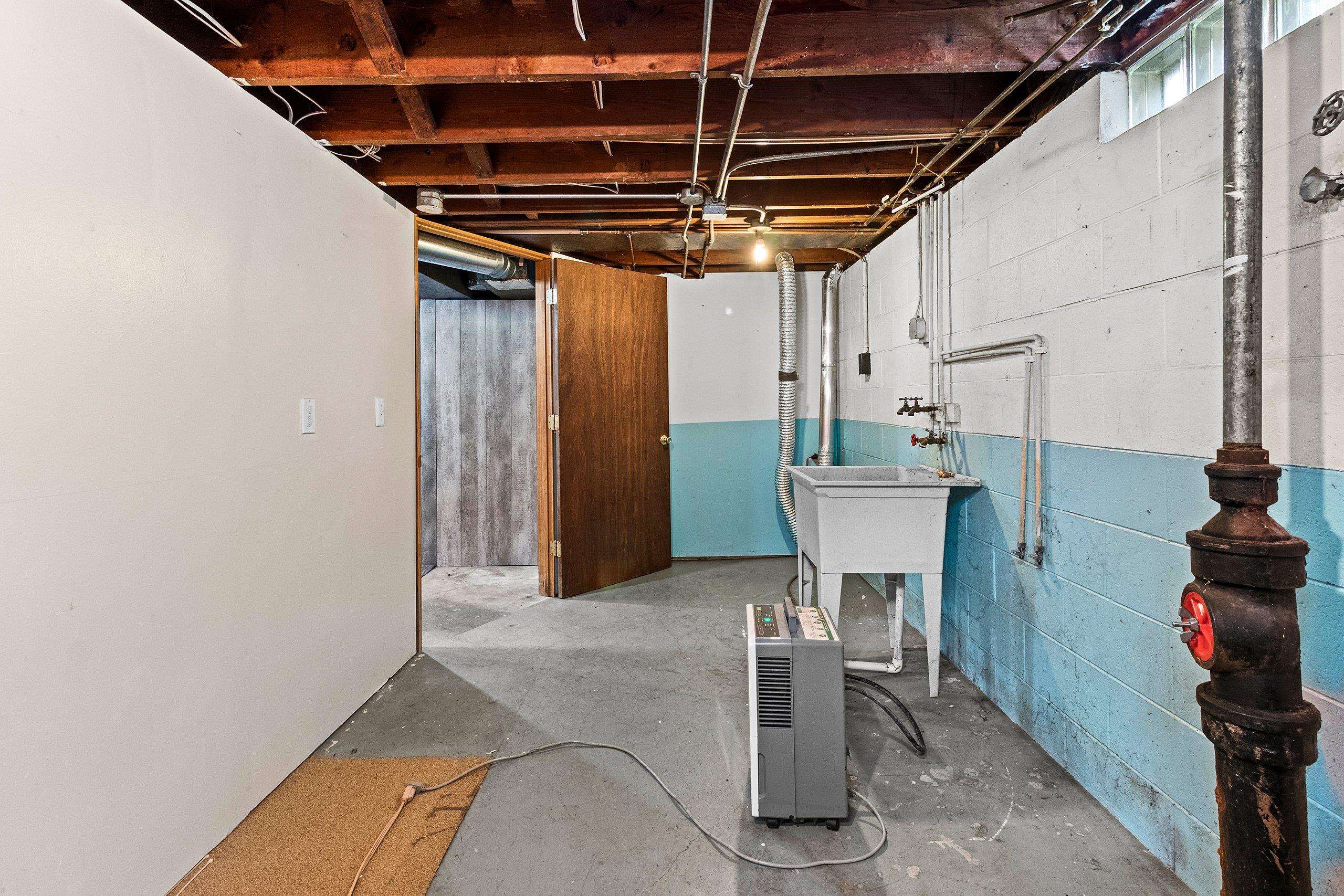 116 East Orange Street Appleton, WI 54915 - Photo 47 of 65