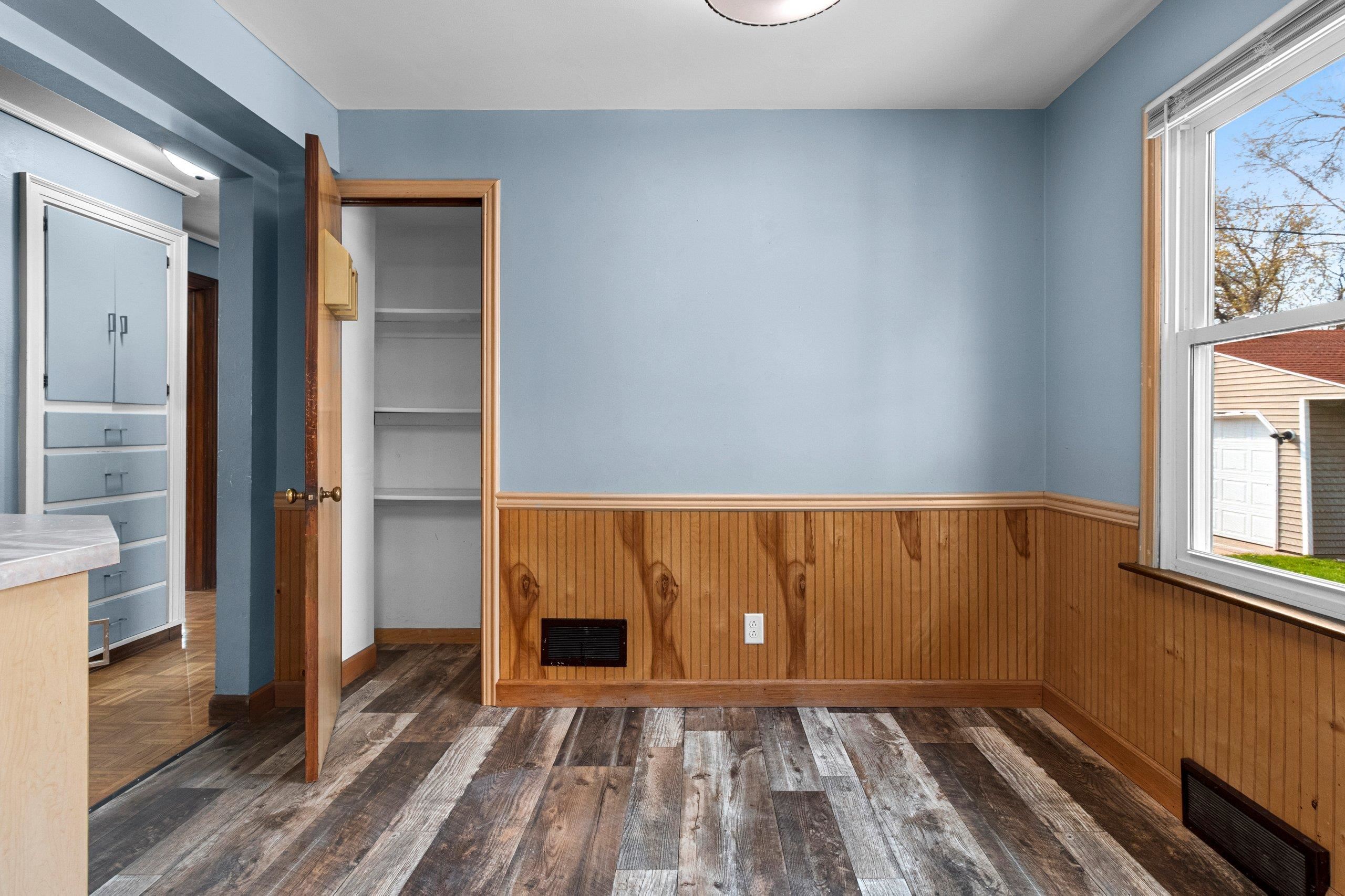 116 East Orange Street Appleton, WI 54915 - Photo 9 of 65