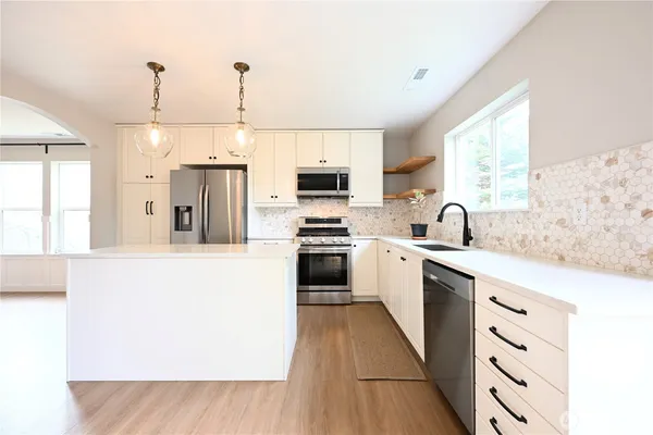 $3,200 | 20307 Corbridge Road Southeast, Monroe, WA 98272