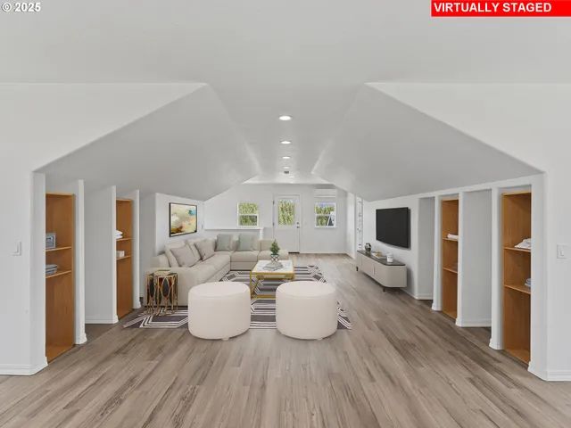 $2,000,000 | 1091 North Echo Mountain Road, Otis, OR 97368