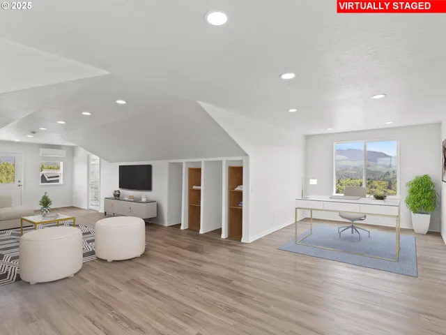 $2,000,000 | 1091 North Echo Mountain Road, Otis, OR 97368