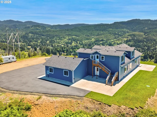 $2,000,000 | 1091 North Echo Mountain Road, Otis, OR 97368