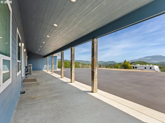 $2,000,000 | 1091 North Echo Mountain Road, Otis, OR 97368