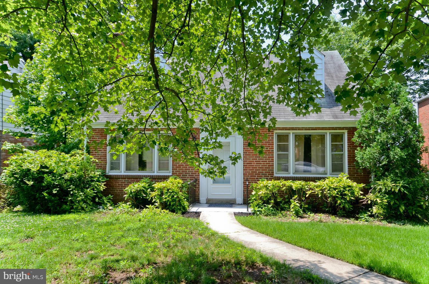 5901 Lockwood Road Cheverly, MD 20785 - Photo 2 of 27 Exterior (Front)