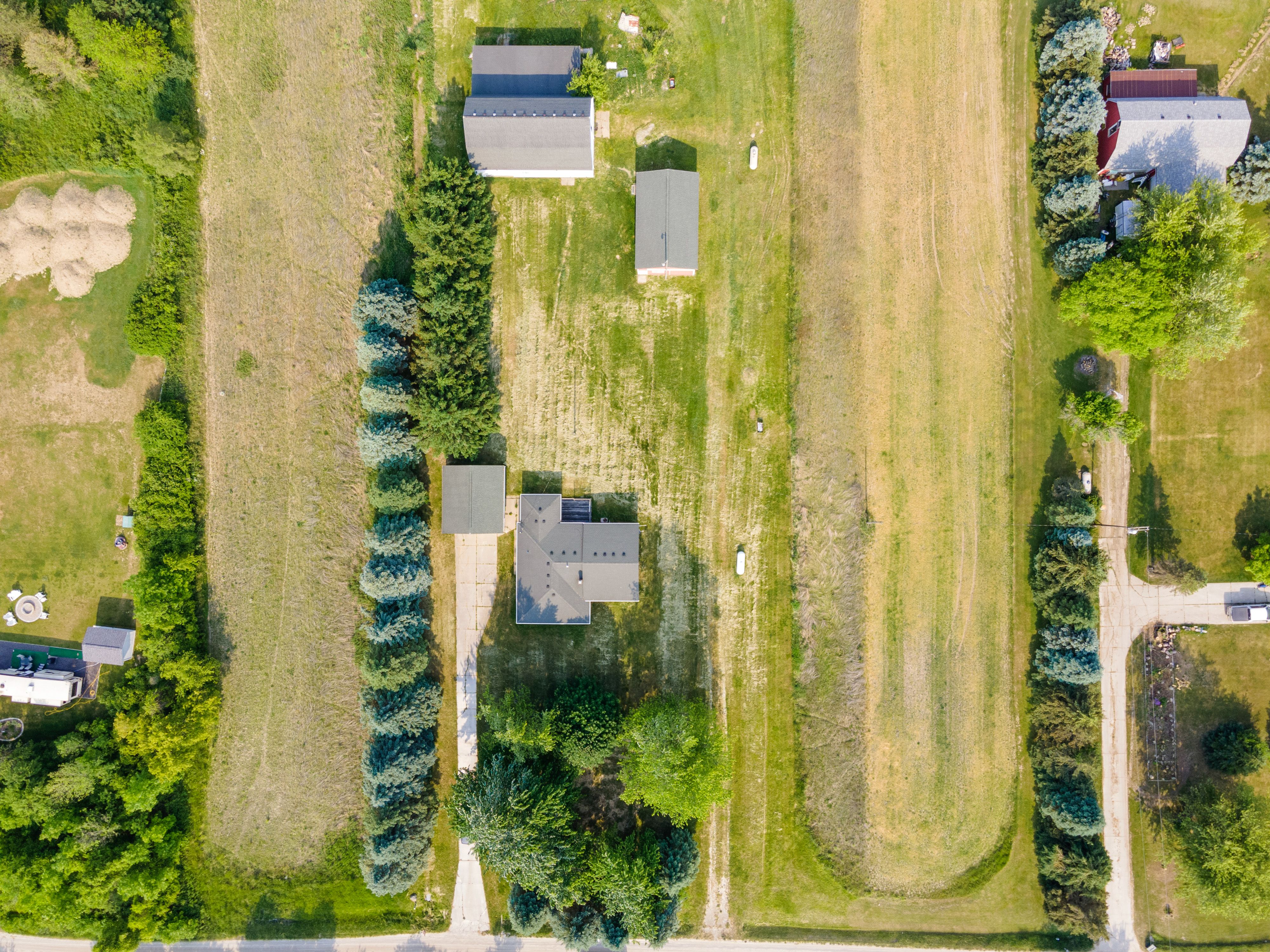 408 Howell Road Allenton, MI 48002 - Photo 11 of 46