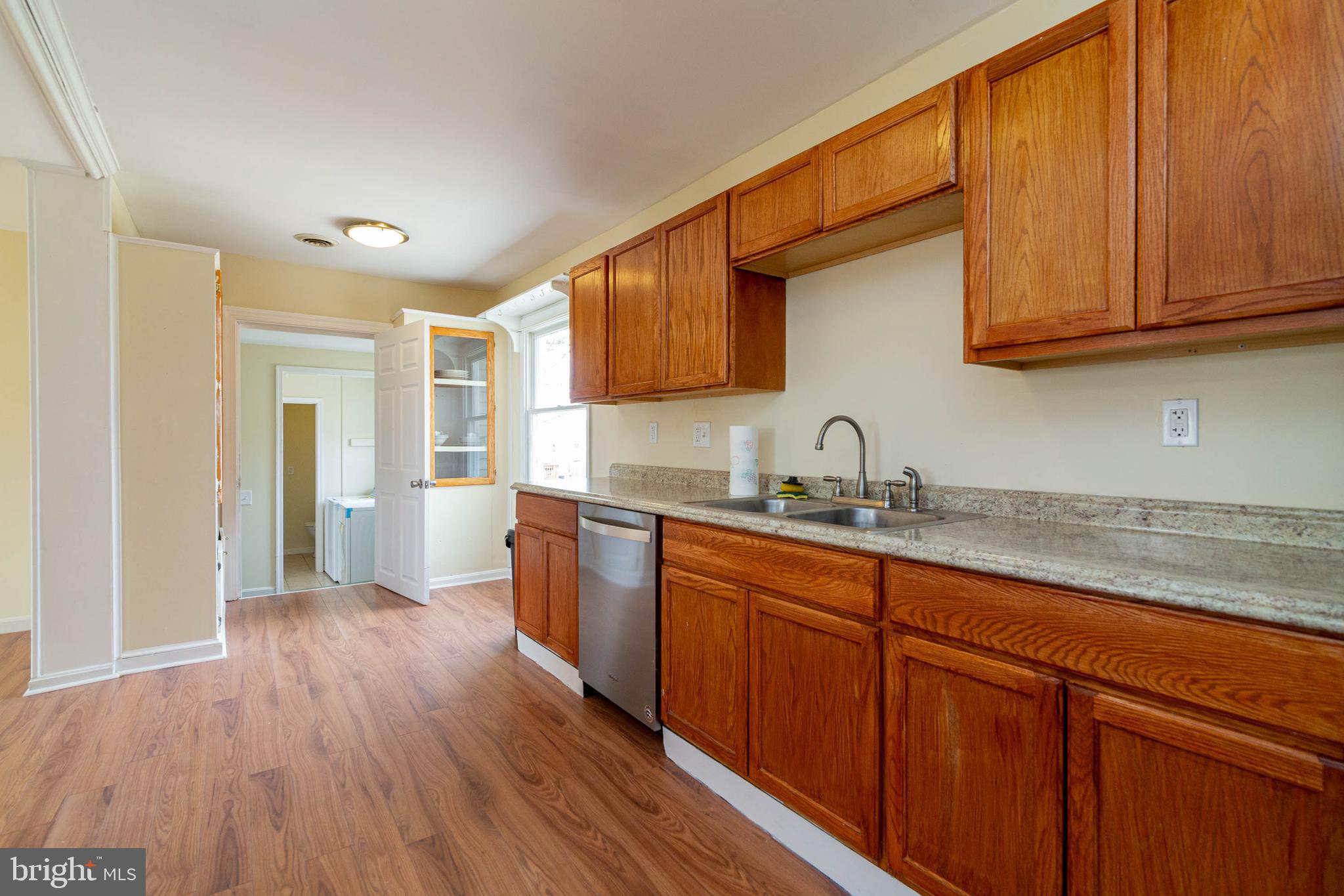 7619 Chancellor Road Fredericksburg, VA 22407 - Photo 12 of 53 Upgraded Counter tops