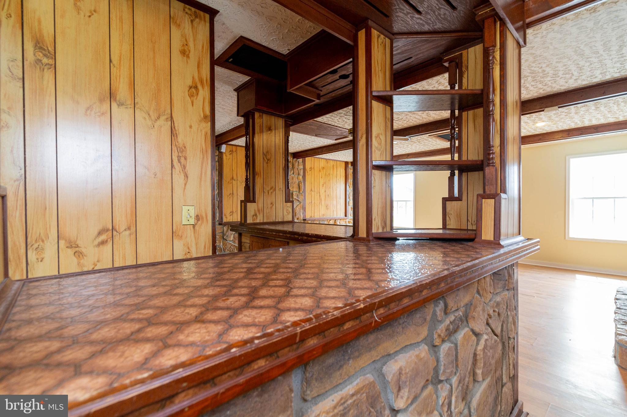 7619 Chancellor Road Fredericksburg, VA 22407 - Photo 27 of 53 Bar area ready for use!