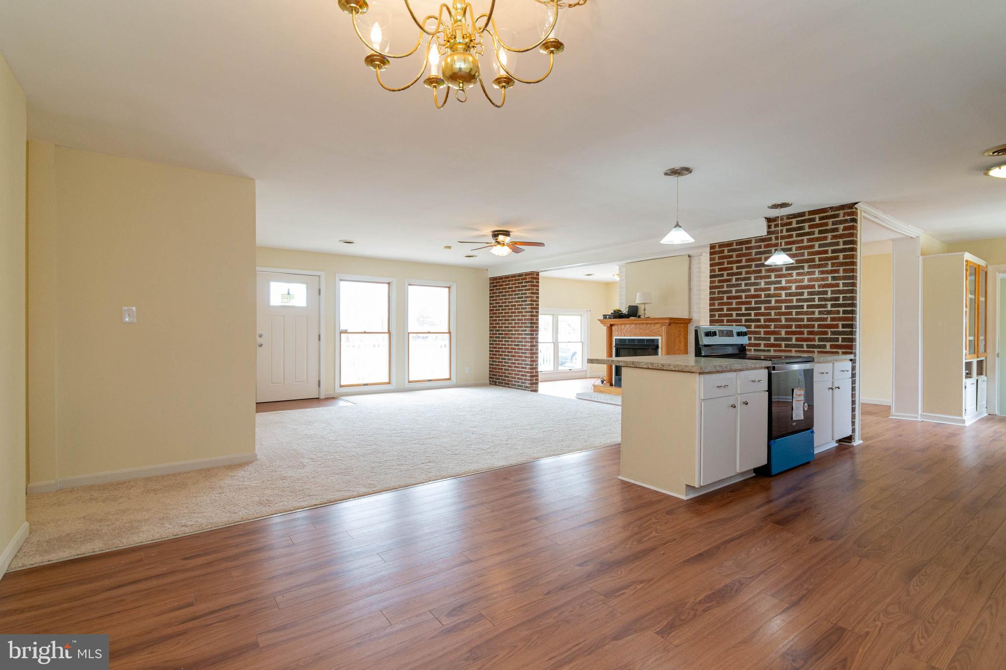 7619 Chancellor Road Fredericksburg, VA 22407 - Photo 10 of 53 Plenty of space to Entertain