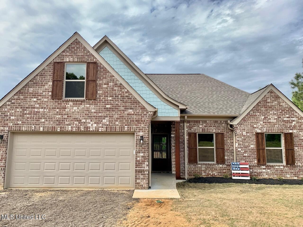 4266 Steward Road Senatobia, MS 38668 - Photo 1 of 1 Front
