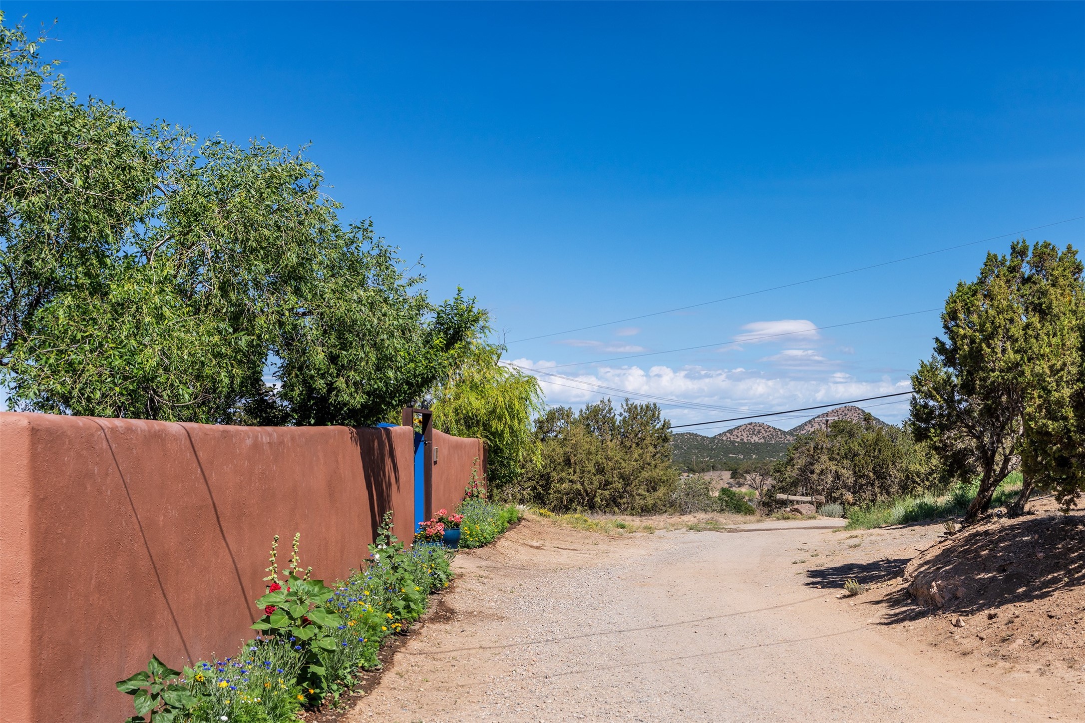 12 Apache Ridge Road Santa Fe, NM 87505 - Photo 55 of 69 entrance area