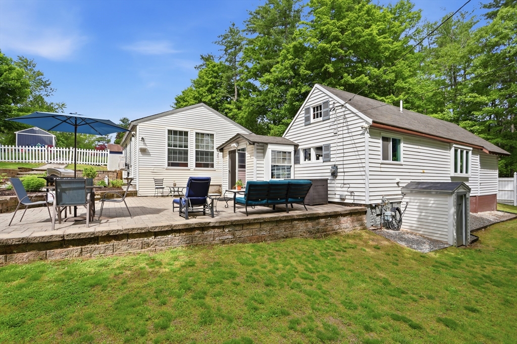 11 Mt Paul Road Tyngsborough, MA 01879 - Photo 36 of 42