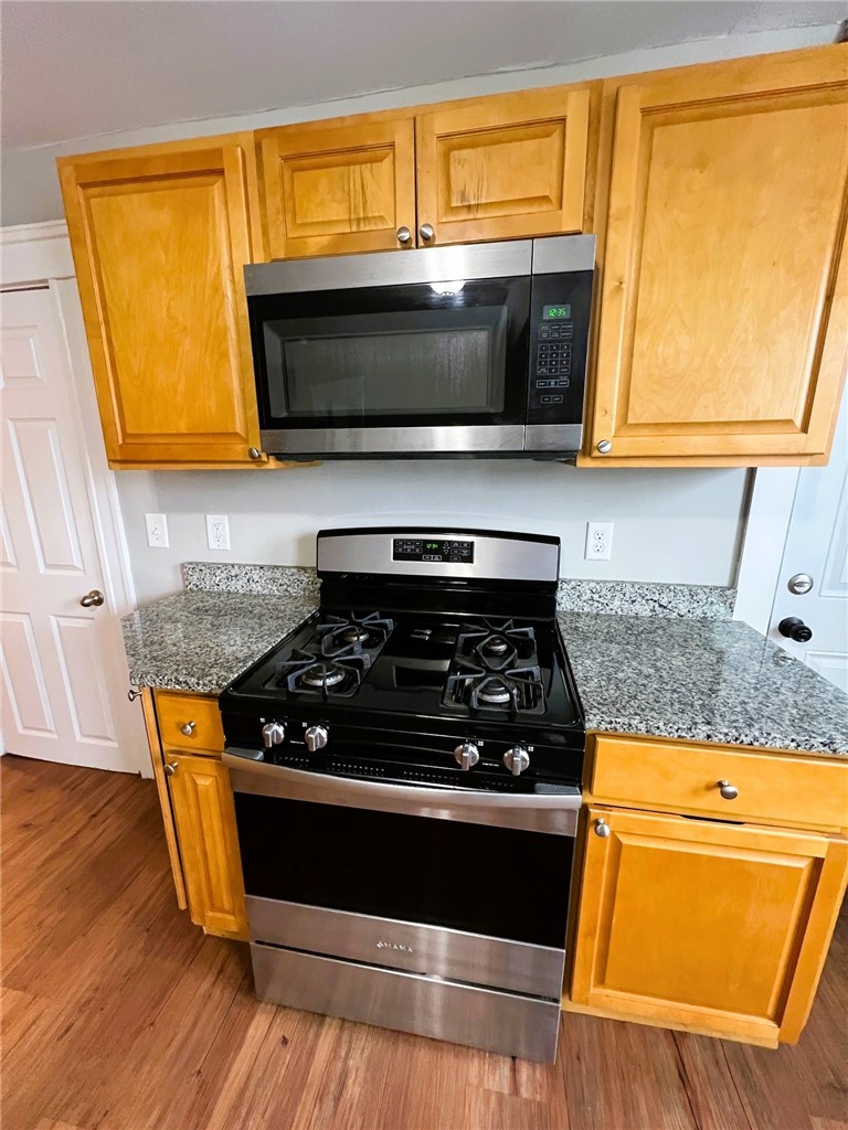 49 Hebert Avenue, Unit 3F Woonsocket, RI 02895 - Photo 5 of 17