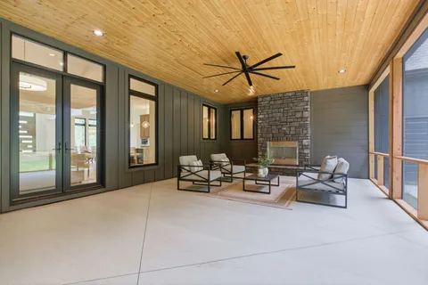 $2,149,900 | 1002 Waller Road, Brentwood, TN 37027