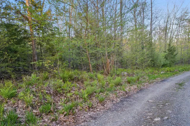 $69,900 | 23-24 Cottage Shore Drive, Holden, ME 04429