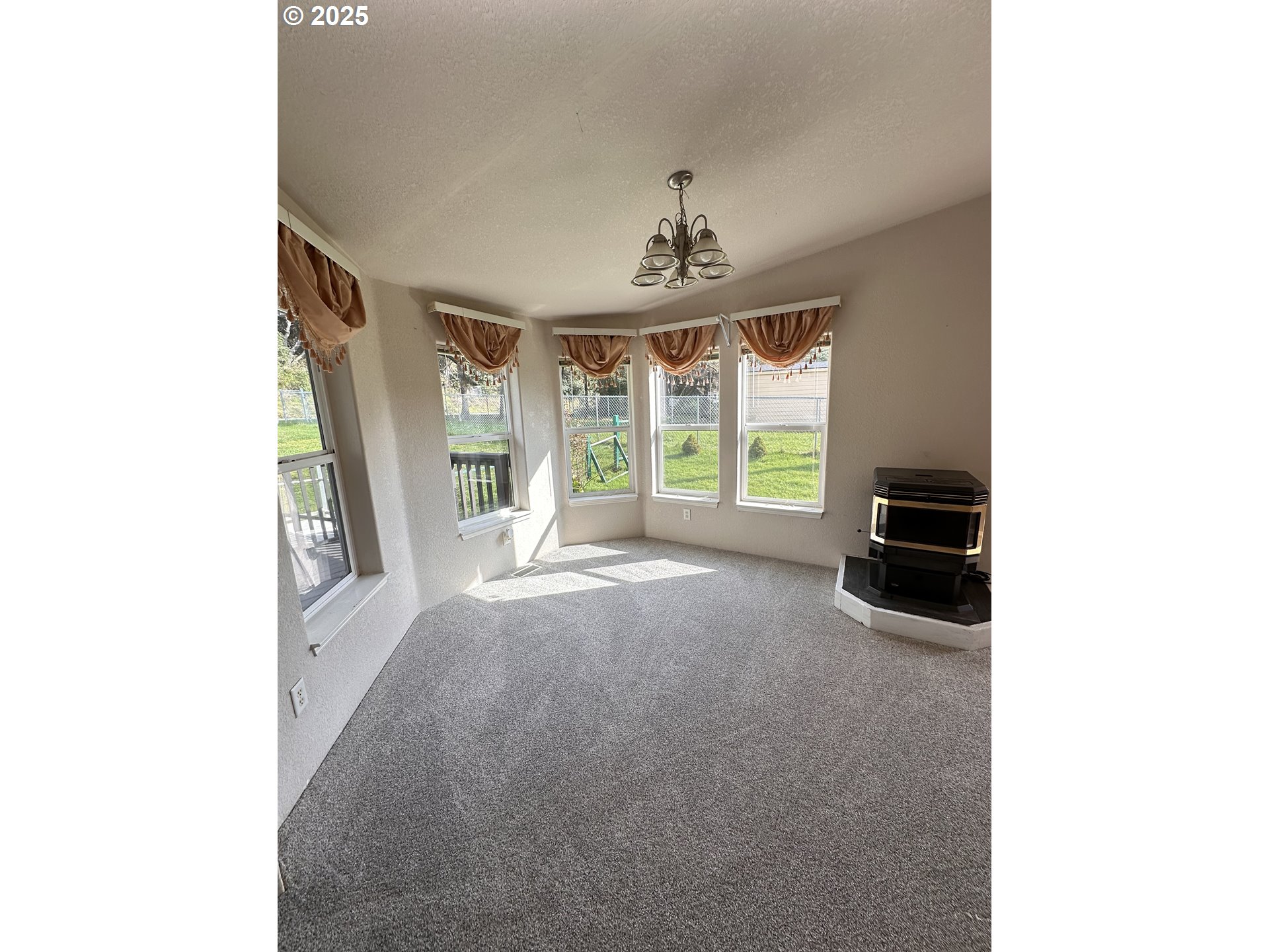 34112 Ophir Road Gold Beach, OR 97444 - Photo 16 of 35 Gallery Image 16