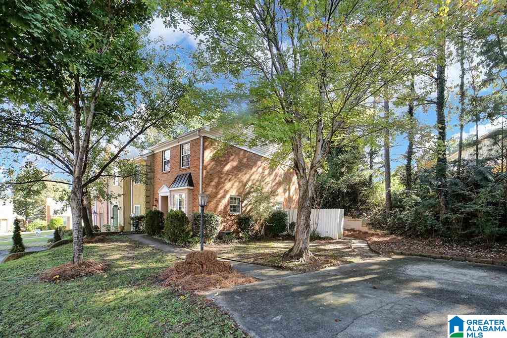 206 Ridge Park Circle Birmingham, AL 35216 - Photo 1 of 20