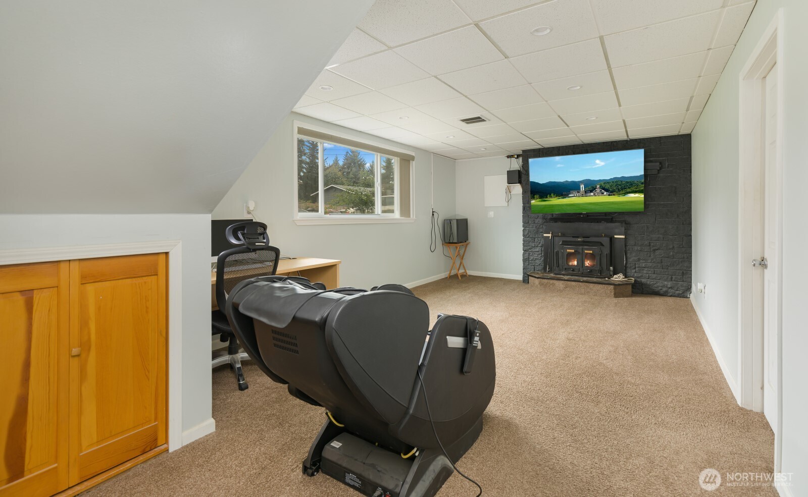2114 Southwest 322nd Street Federal Way, WA 98023 - Photo 13 of 26