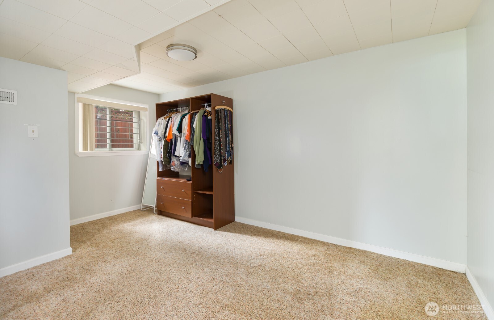 2114 Southwest 322nd Street Federal Way, WA 98023 - Photo 14 of 26