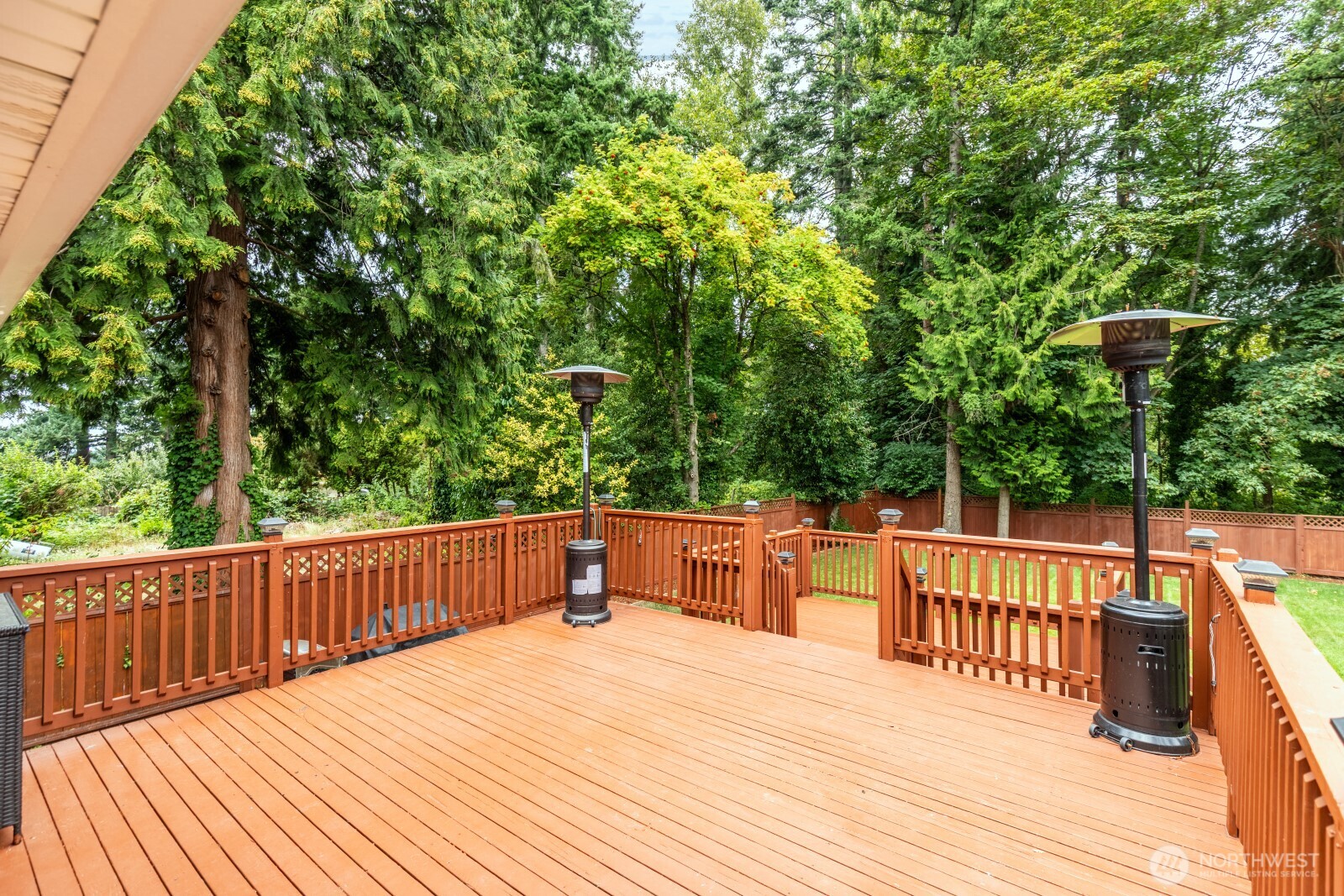 2114 Southwest 322nd Street Federal Way, WA 98023 - Photo 18 of 26