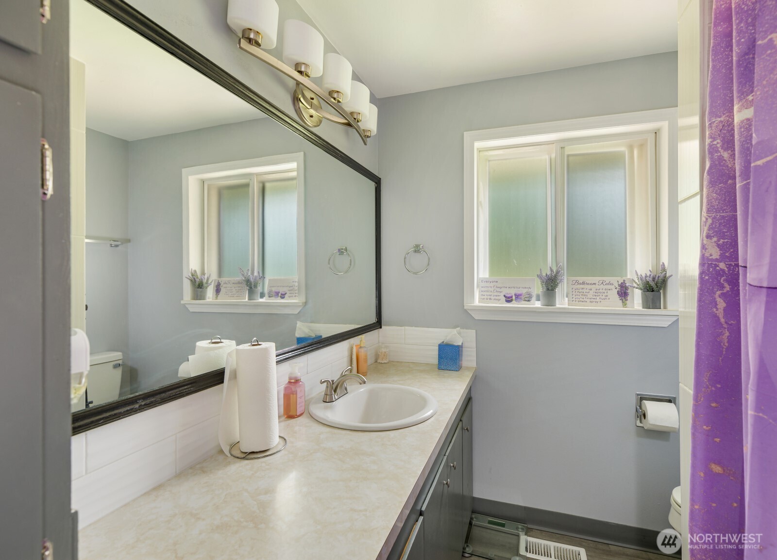 2114 Southwest 322nd Street Federal Way, WA 98023 - Photo 8 of 26
