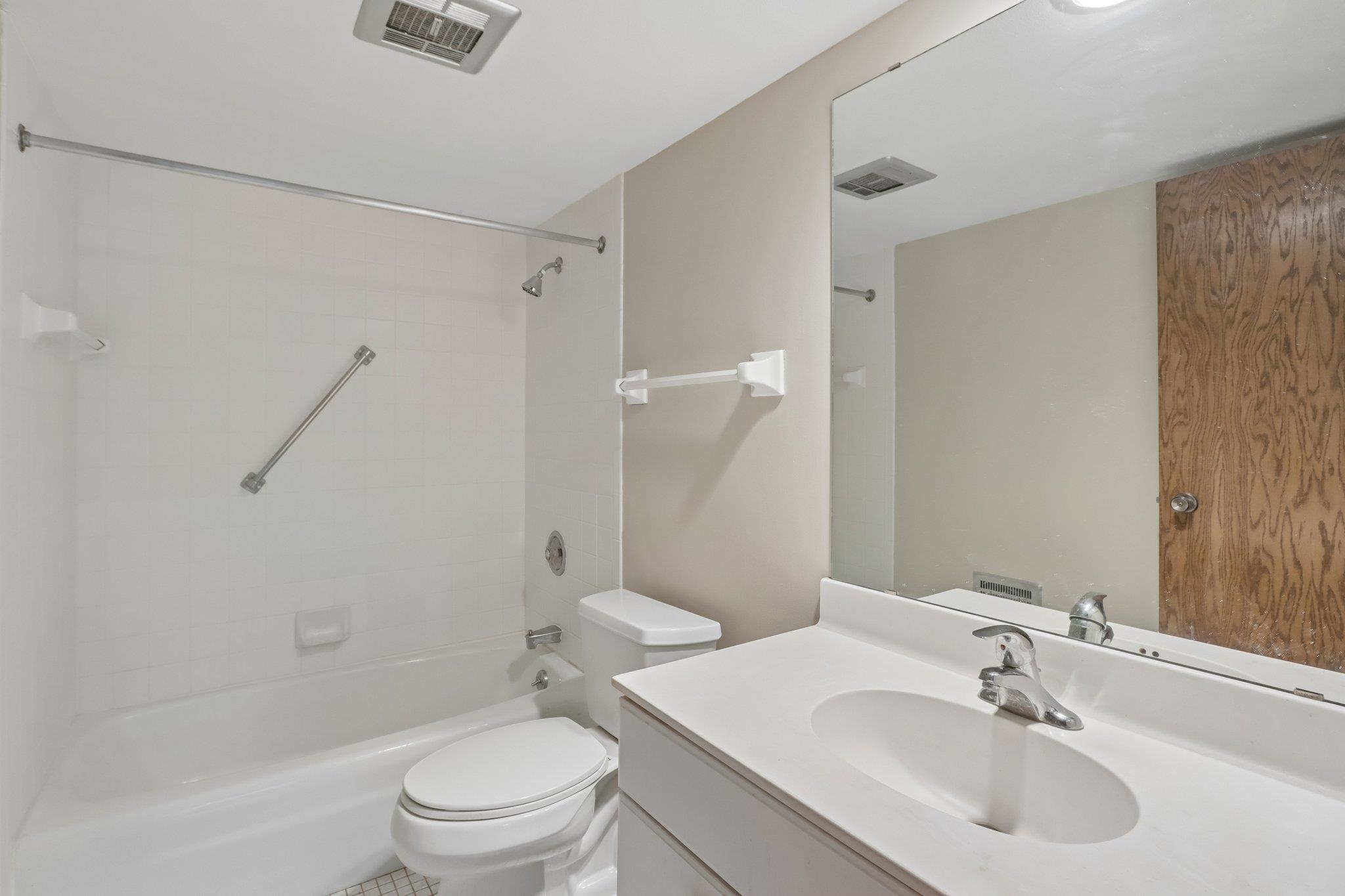 6302 Mineral Point Road, Unit 213 Madison, WI 53705 - Photo 37 of 64 Gallery Image 37