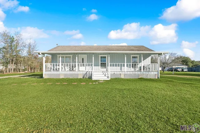 $159,000 | 28465 Hutchinson Cemetary Road, Albany, LA 70711