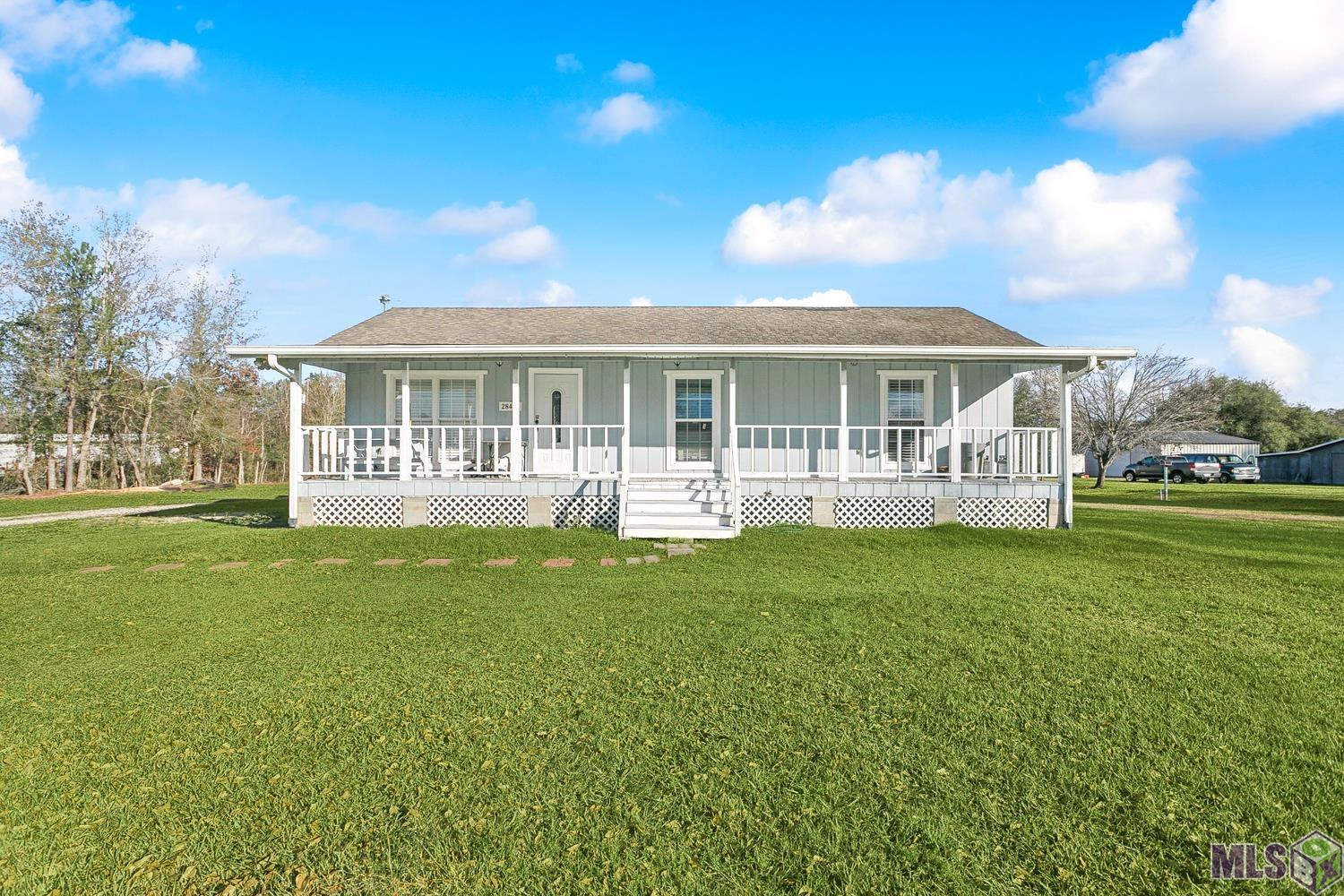 28465 Hutchinson Cemetary Road Albany, LA 70711 - Photo 2 of 12