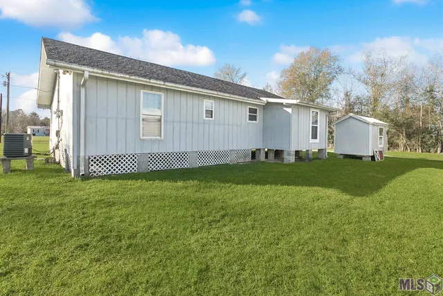 $159,000 | 28465 Hutchinson Cemetary Road, Albany, LA 70711